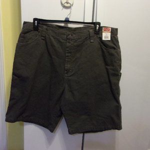 Men's Wrangler Carpenter's Shorts, 42, Gray.  NWT!